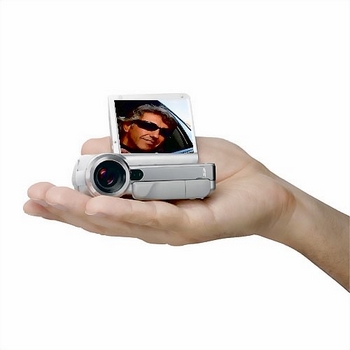 SV-AV100_Flat_Open_with_Robin_Good_350.jpg