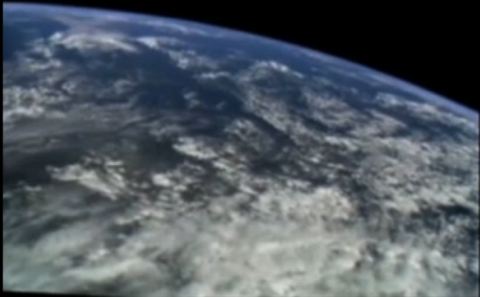 00earth.jpg