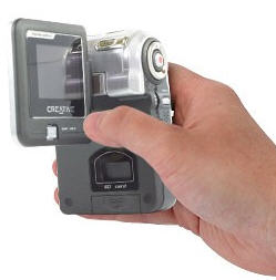 Creative_DiVi_Cam_316_in_hand.jpg