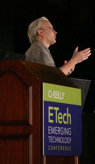Ray_Ozzie_at_eTech_2006_331.jpg