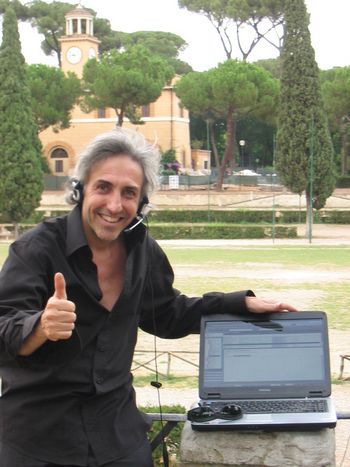 Robin_Good_wifi_Piazza_di_Siena.jpg