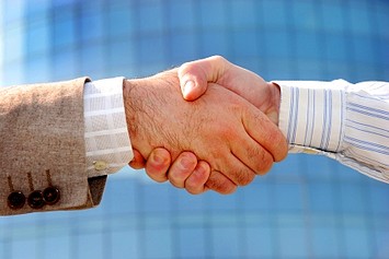 build-partnerships-licensing-355.jpg
