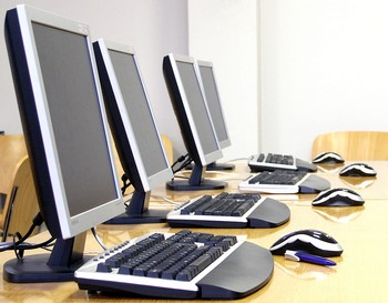 computer_room.jpg