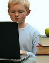 education_technology_902947_58682284.jpg
