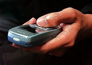 handling_a_mobile_by_loveu4ever_185.jpg