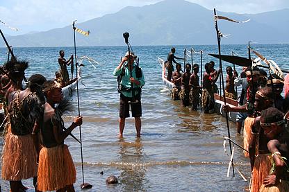 immersive-video-capture-new-guinea-canoeim3.JPG