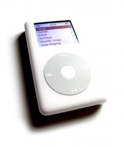 ipod_by_nickwinch.jpg