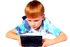 kid-technology-media_id675673_size240.jpg