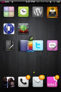 mobile_content_war_apps_3059780228_by_itskels.jpg