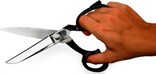 real_time_news_curation_scissors_id845078_size1.jpg
