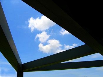 sky_and_architecture_id176576_size350o.jpg