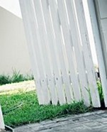 walled_garden_gate_entry_exit_957295.jpg