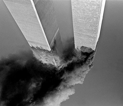twin towers collapse pictures. 9/11 Twin Towers Collapse: